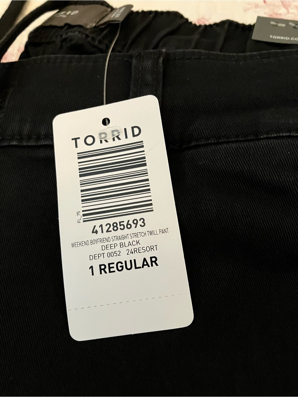 Torrid Pull-On Weekend Straight Stretch Twill Pants - Picture 4 of 5